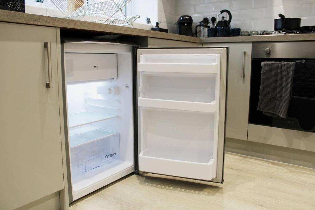Abingdon - Private Flat With Parking 09公寓 外观 照片