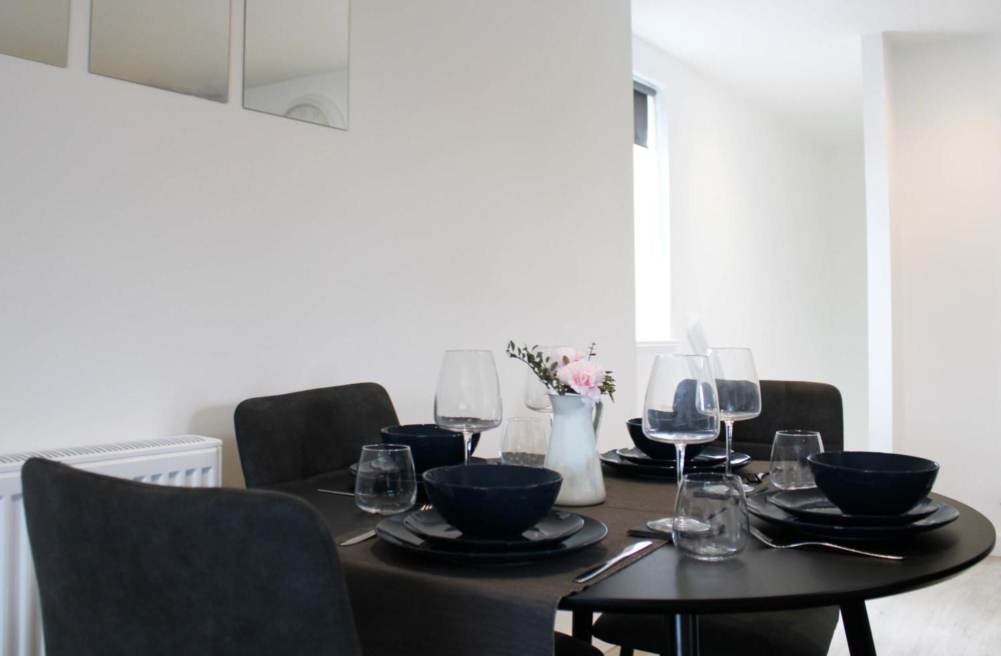 Abingdon - Private Flat With Parking 09公寓 外观 照片